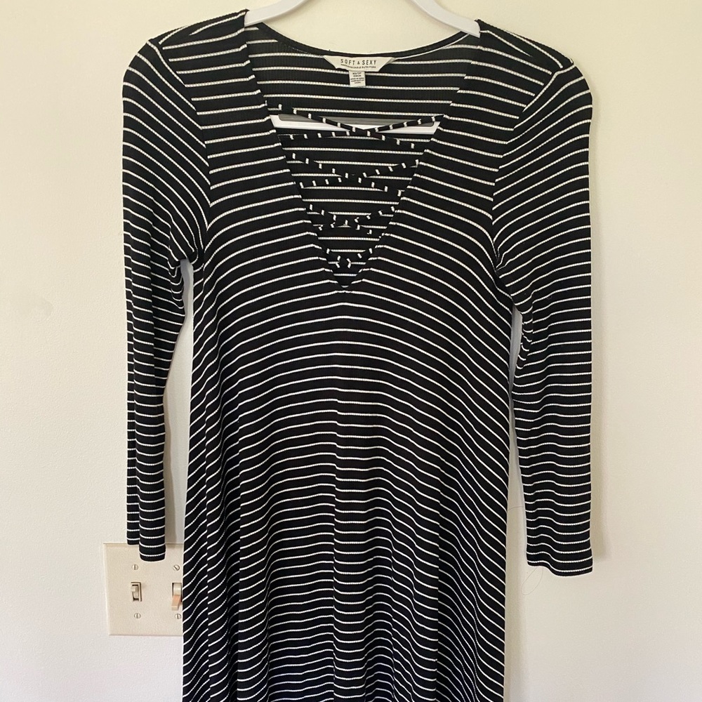 American Eagle Soft and Sexy Long Sleeve Dress